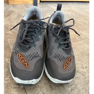 Keen WK400 Walking Shoe Sneaker Gray, Men's size 9 NWOT